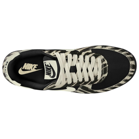 Nike Field General